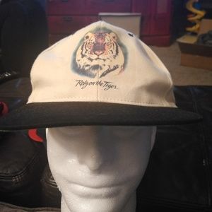 Vintage Rely on the Tiger snapback hat.